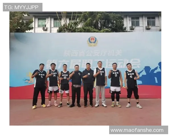 广州篮球队荣登篮球团队协作排行榜第二名展现出色团队精神与默契配合